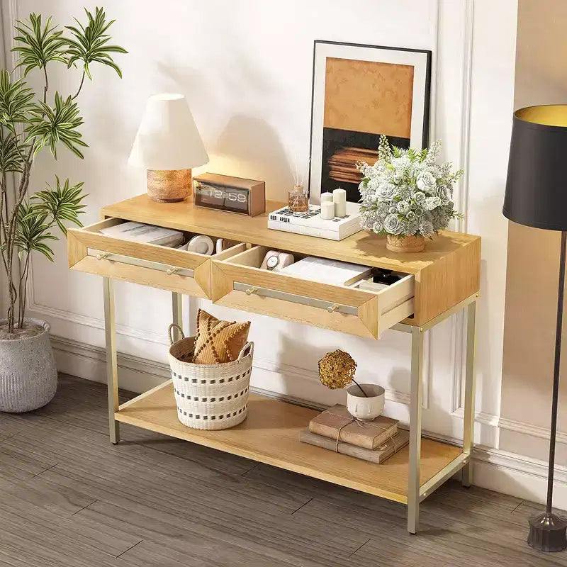 Consolle con cassetti geometrici e ripiano portaoggetti
