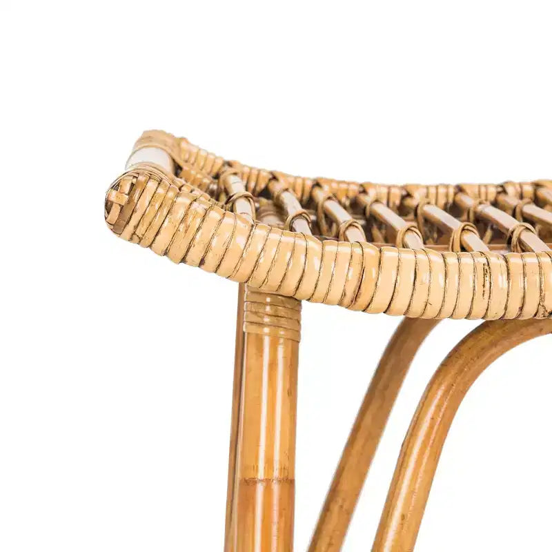 Sgabello da bancone in rattan naturale con struttura in legno, altezza seduta 65 cm
